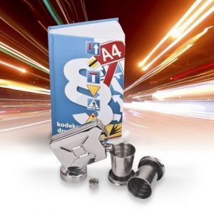 Imprezowy Kodeks Drogowy - piersiówka 150 ml, kieliszek 75 ml